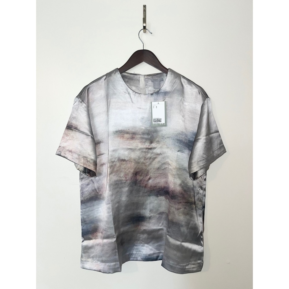 H&M Conscious Womens Medium Silver Abstract Watercolor Satin Short Sleeve Blouse